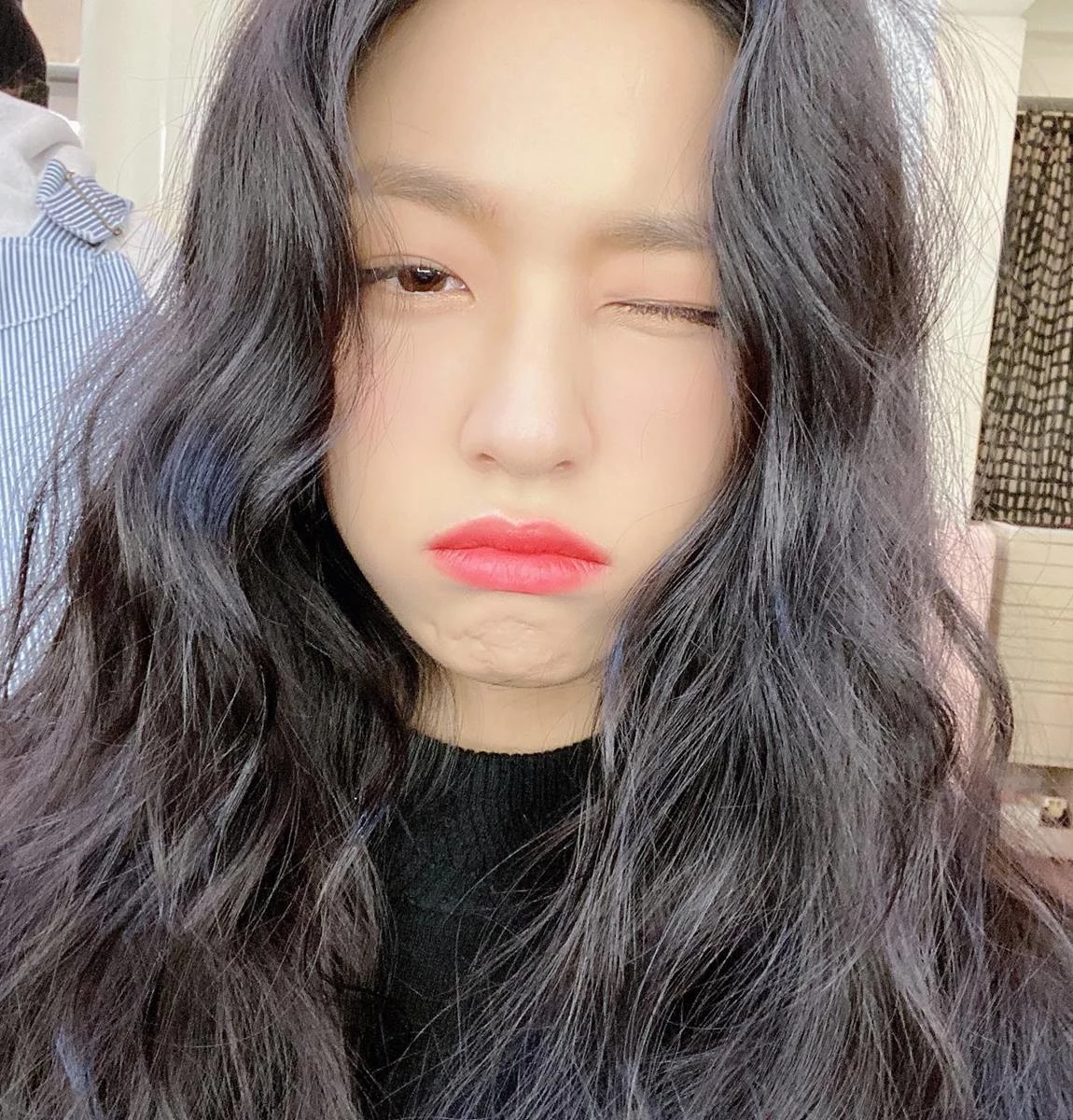 AOA Seolhyun SNS