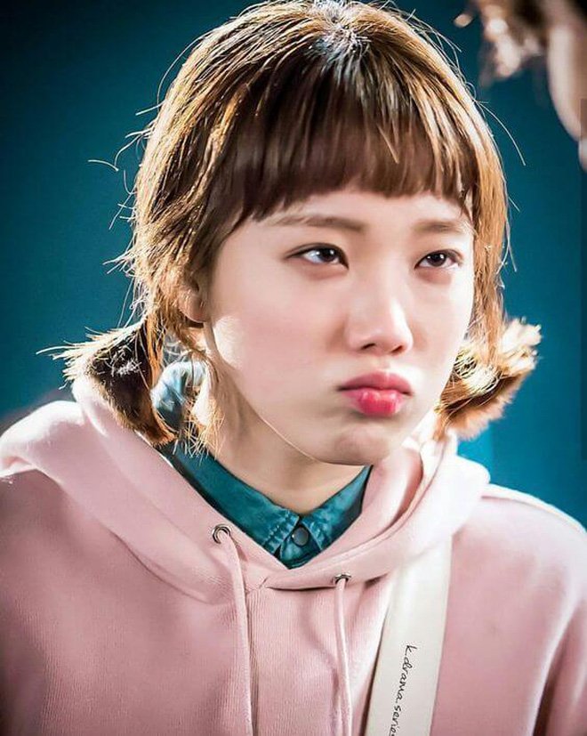 Lee Sung Kyung