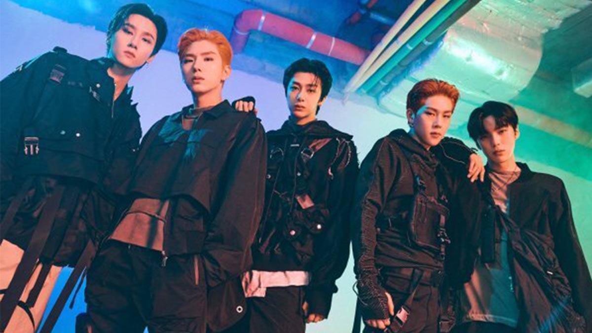 MONSTA X