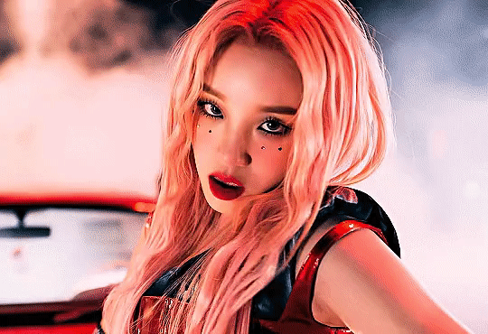 (G)I-DLE Tomboy