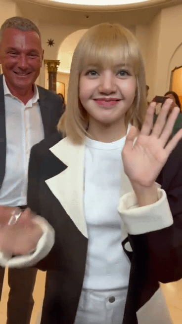 blackpink lisa