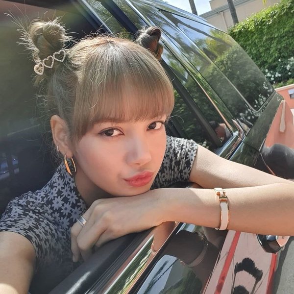 K-pop idols pucca hair