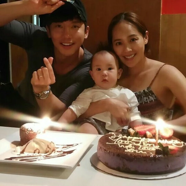 Ki Tae-young-Eugene-Rohee Yang-0103225