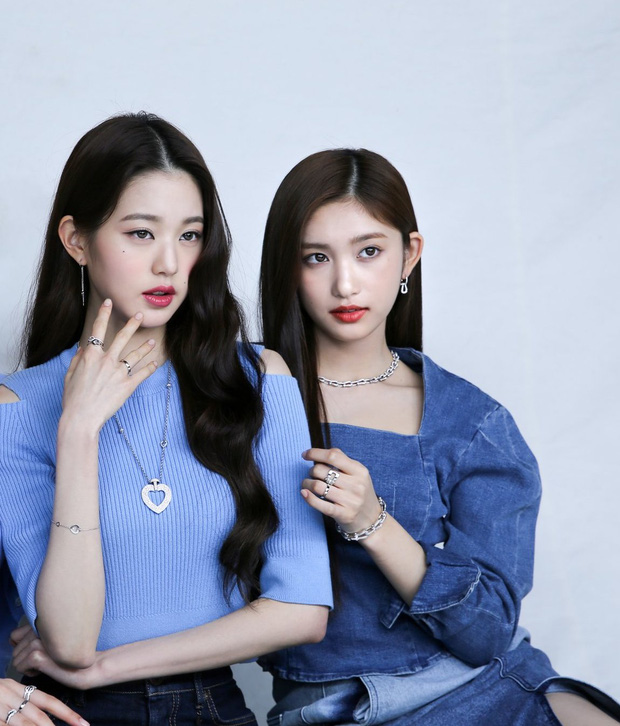 Wonyoung and Leeseo (IVE)...