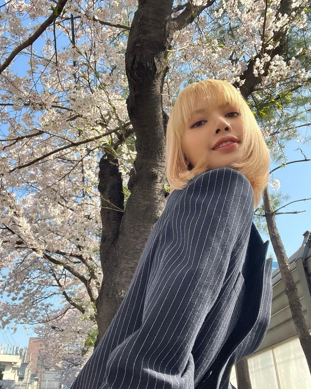 Lisa in Thailand