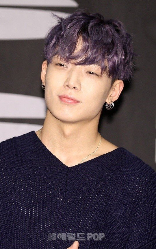 ikon Bobby