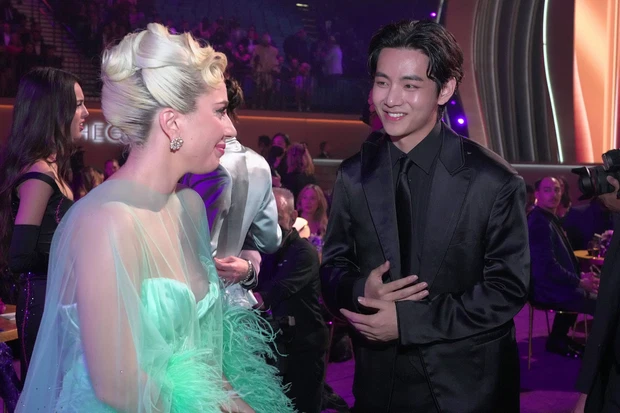 BTS V Lady Gaga