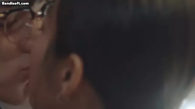 A Business Proposal kiss scene