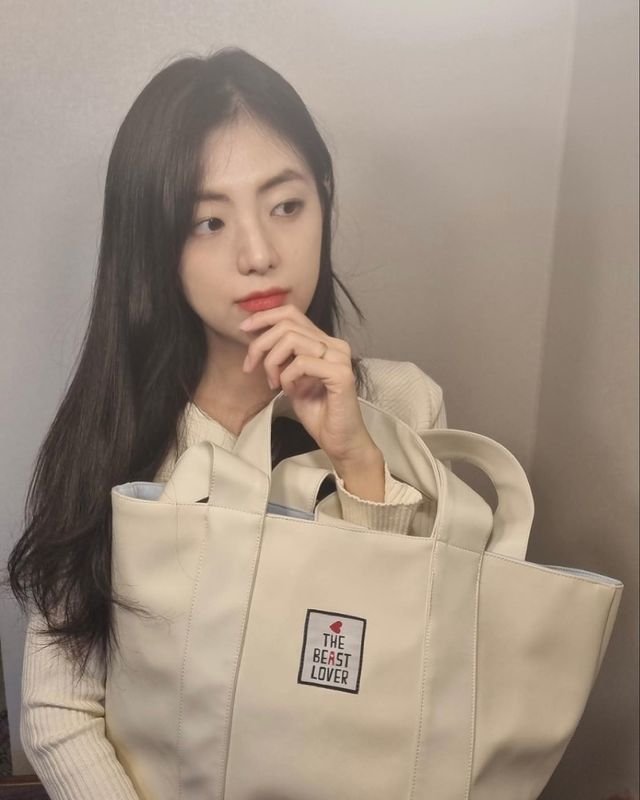 blackpink-jisoo-sister