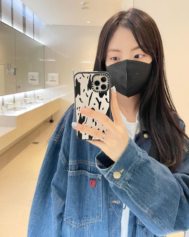 blackpink-jisoo-sister