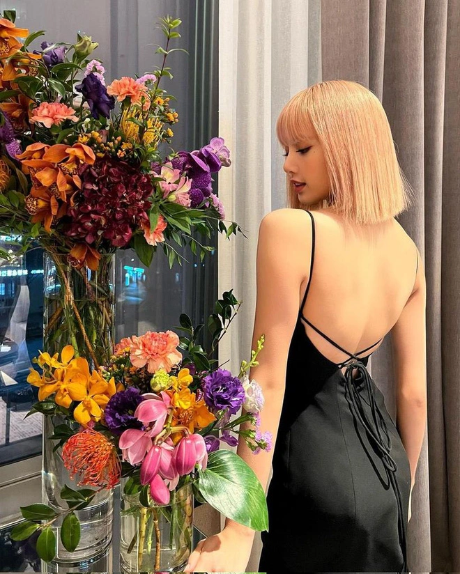 blackpink lisa