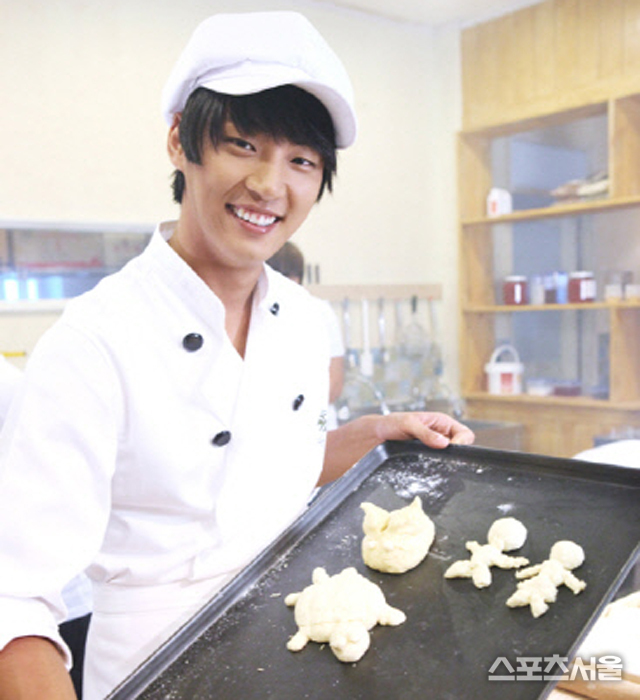 yoon-shi-yoon