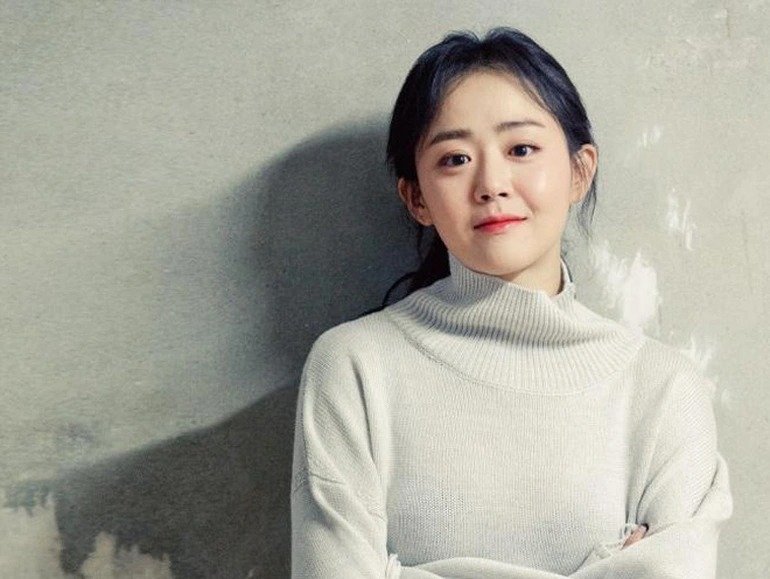 moon geun young