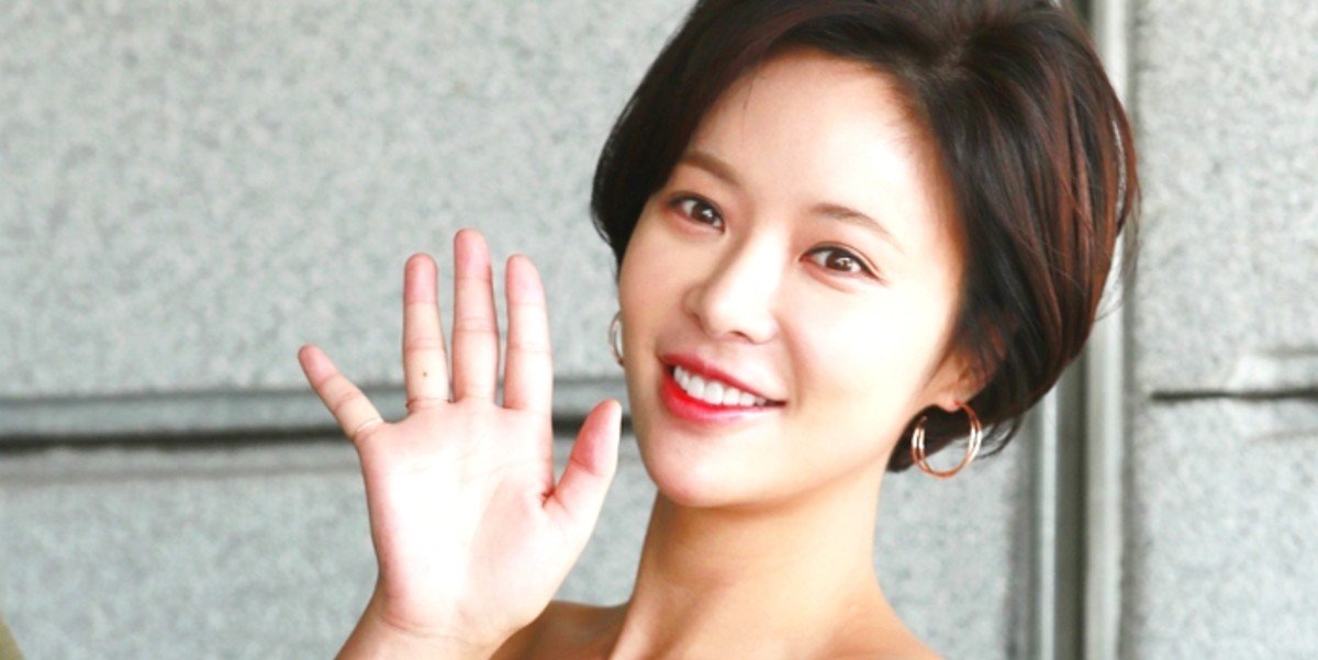 Hwang Jung eum