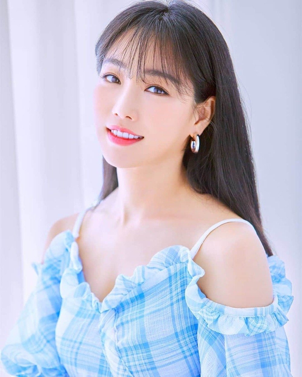 Lee Yoo Ri