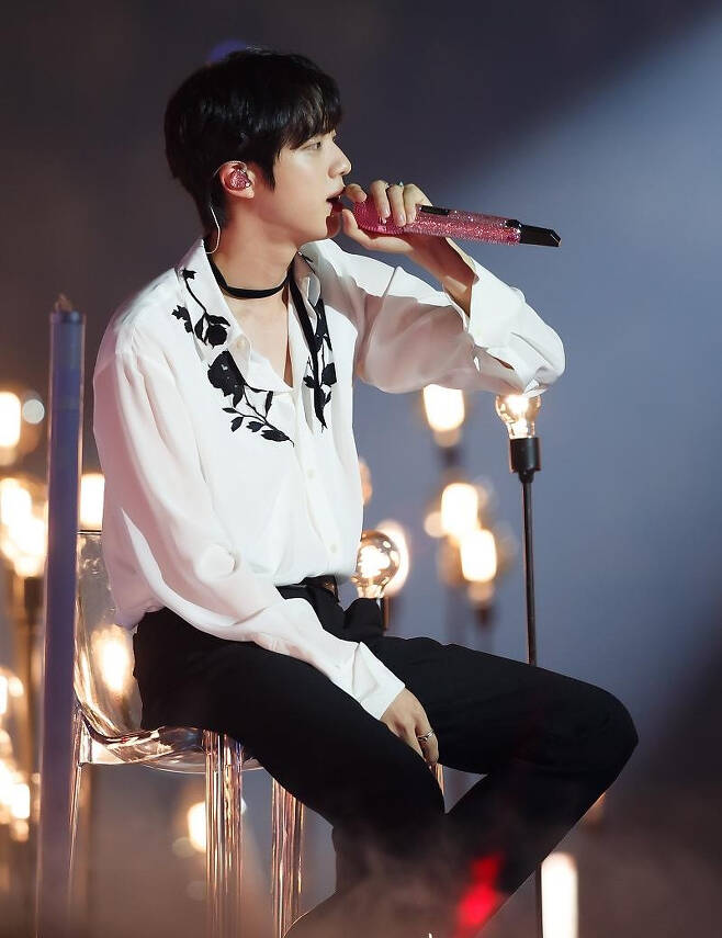 bts jin