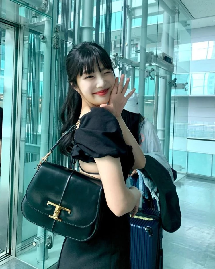 Red Velvet Joy