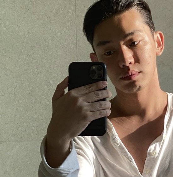 Yoo Ah-in