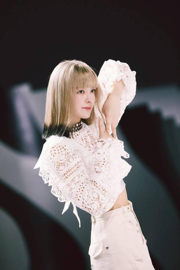 lily