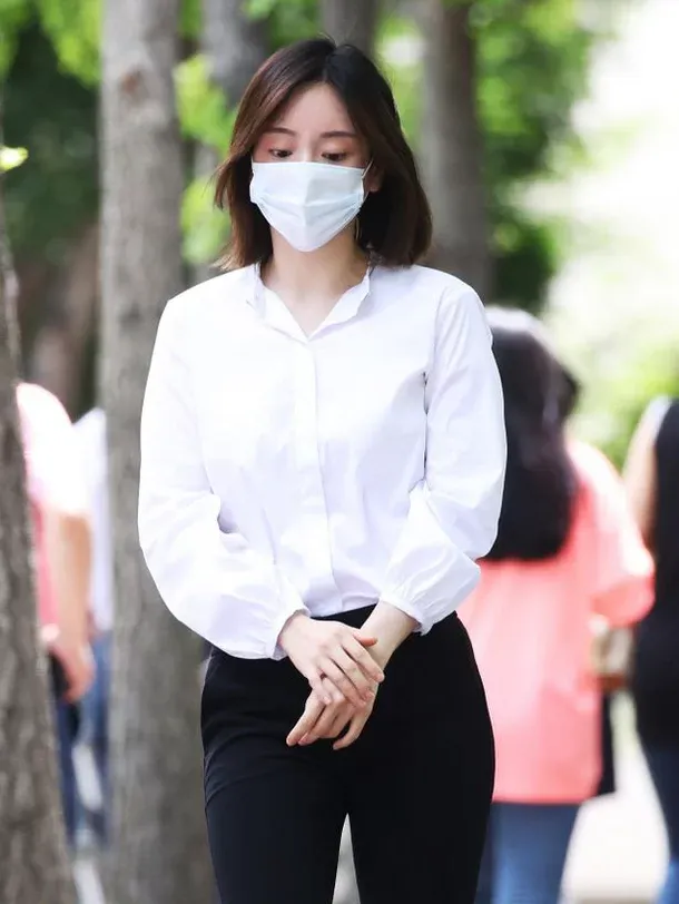 hwang hana