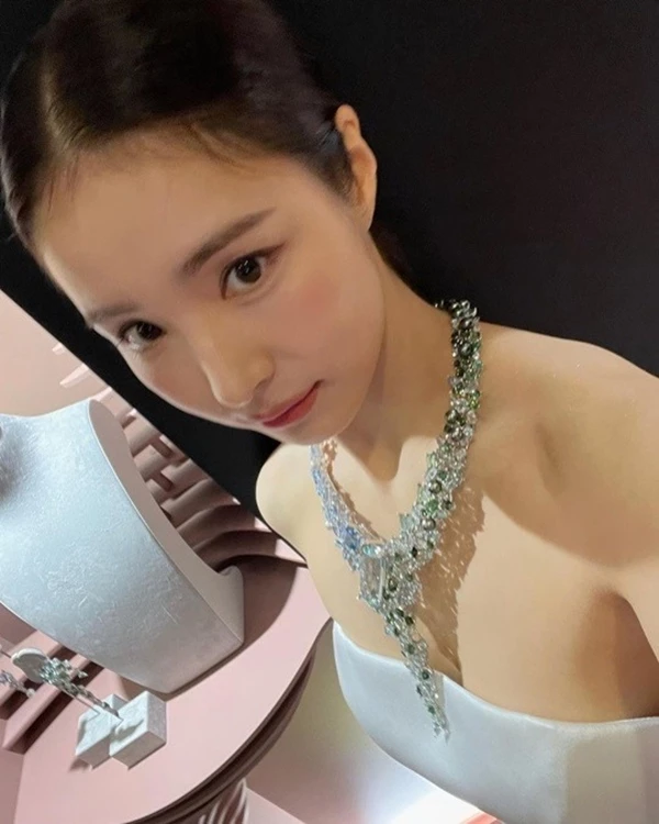 Shin Se-kyung