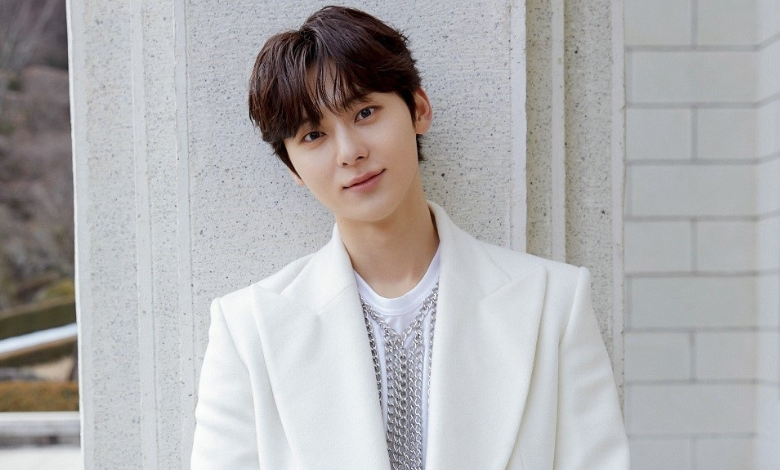 Hwang Min-hyun thumbnail