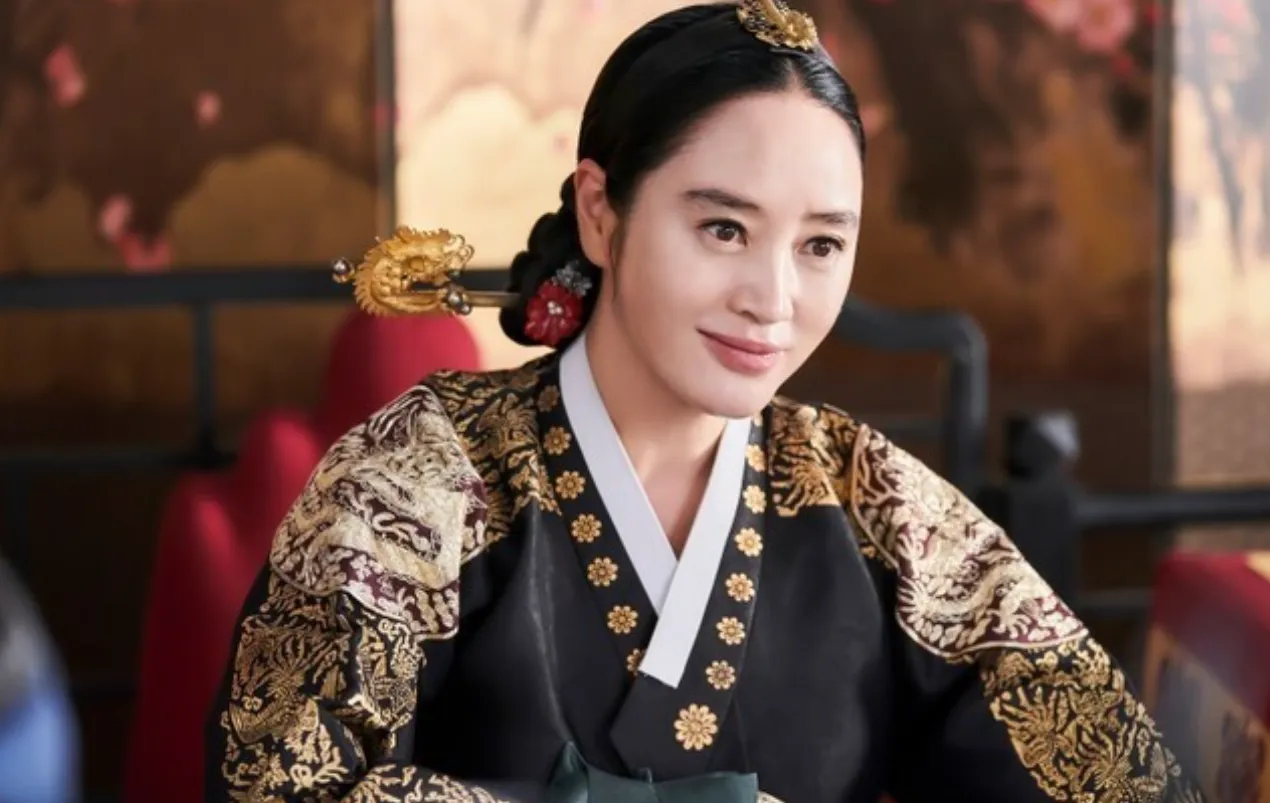 kim hye soo the queen's umbrella