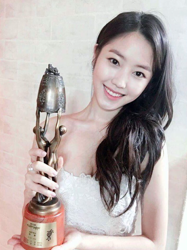 choi ri