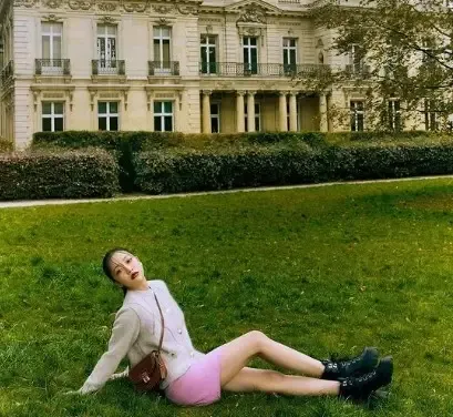 Joy Gryson yeri red velvet