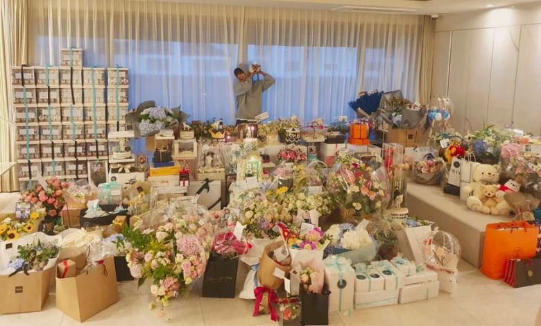 lee min ho celebrity gifts thumbnail
