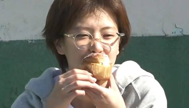 I love alone bae da bin