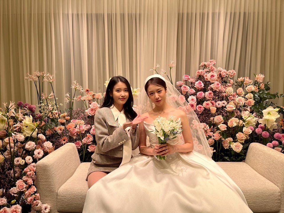 iu- jiyeon