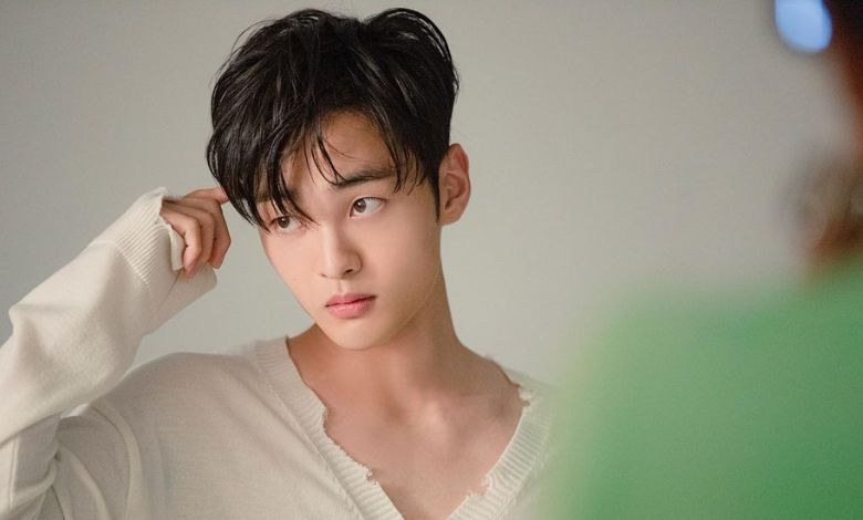 Kim min jae thumbnail