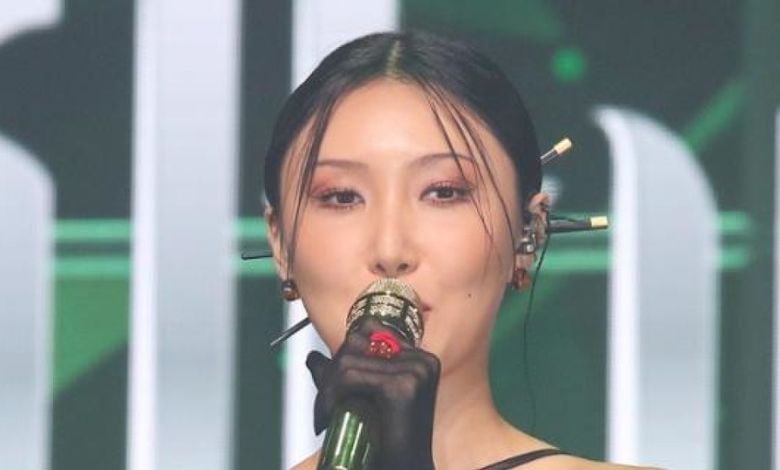 hwasa thumbnail