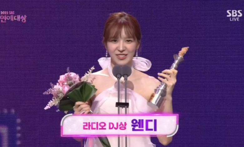 Wendy red velvet thumbnail