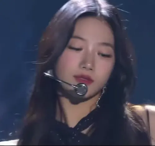 le sserafim sbs gayo daejun