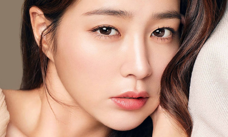 Lee Min-jung thumbnail