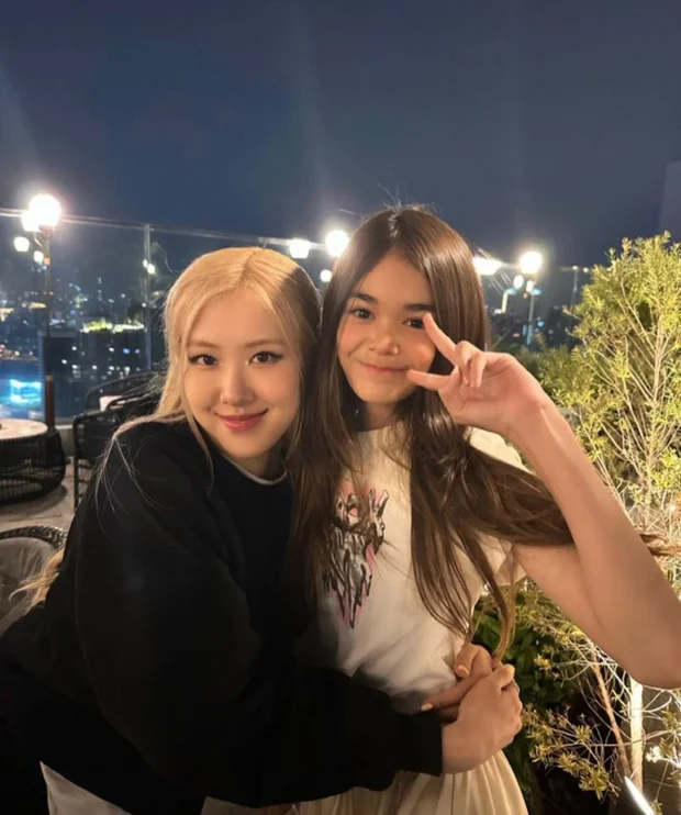 blackpink-rose