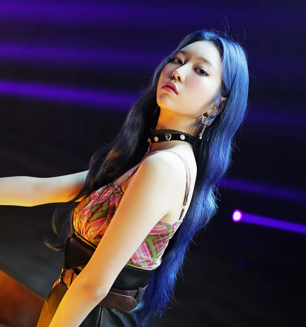 Jane Momoland