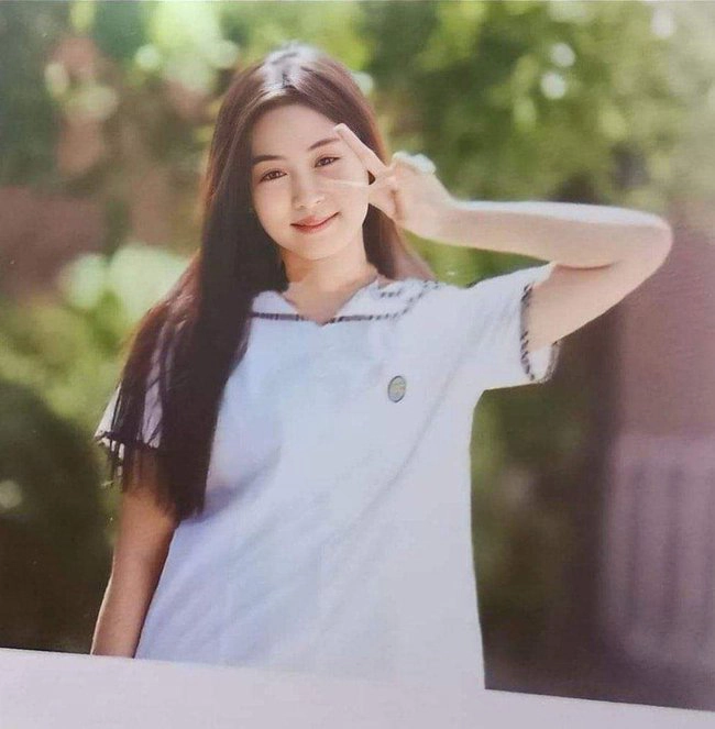 babymonster ahyeon