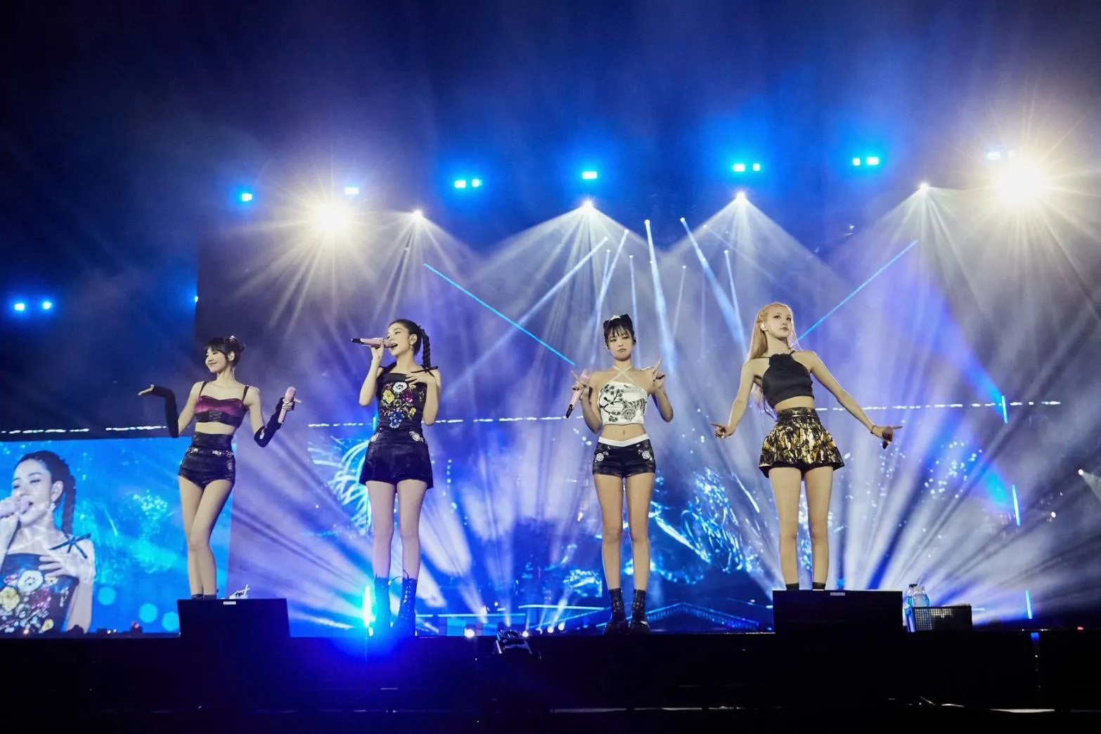blackpink born pink bangkok