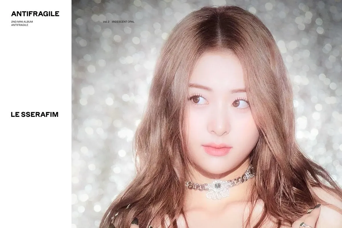 le sserafim yunjin