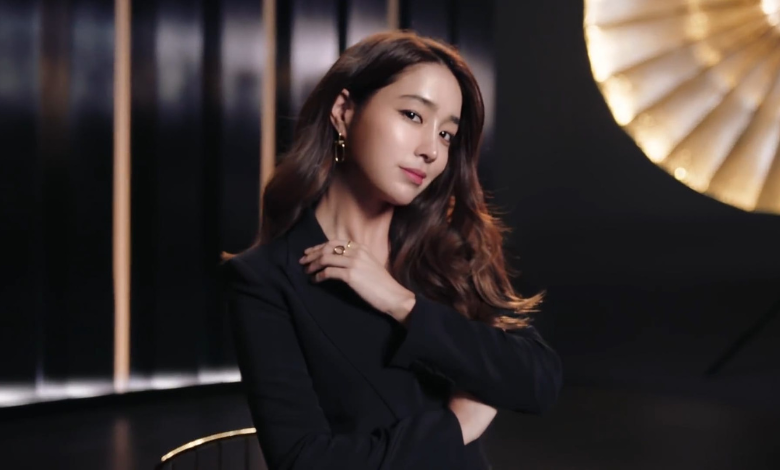 Lee Min-jung thumbnail