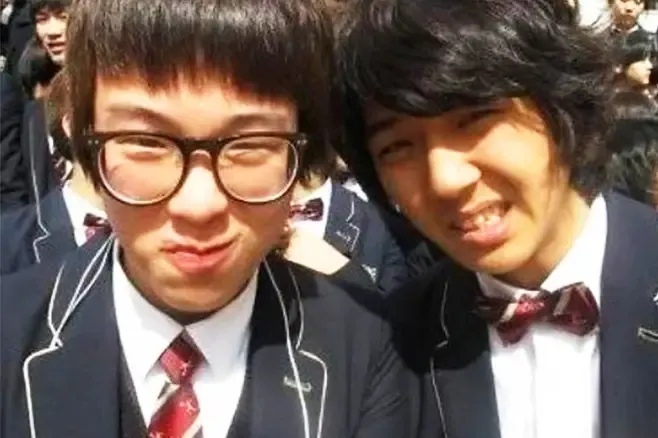 Song Mino predebut