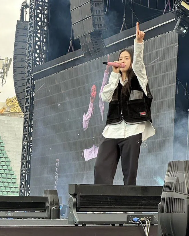 blackpink jisoo