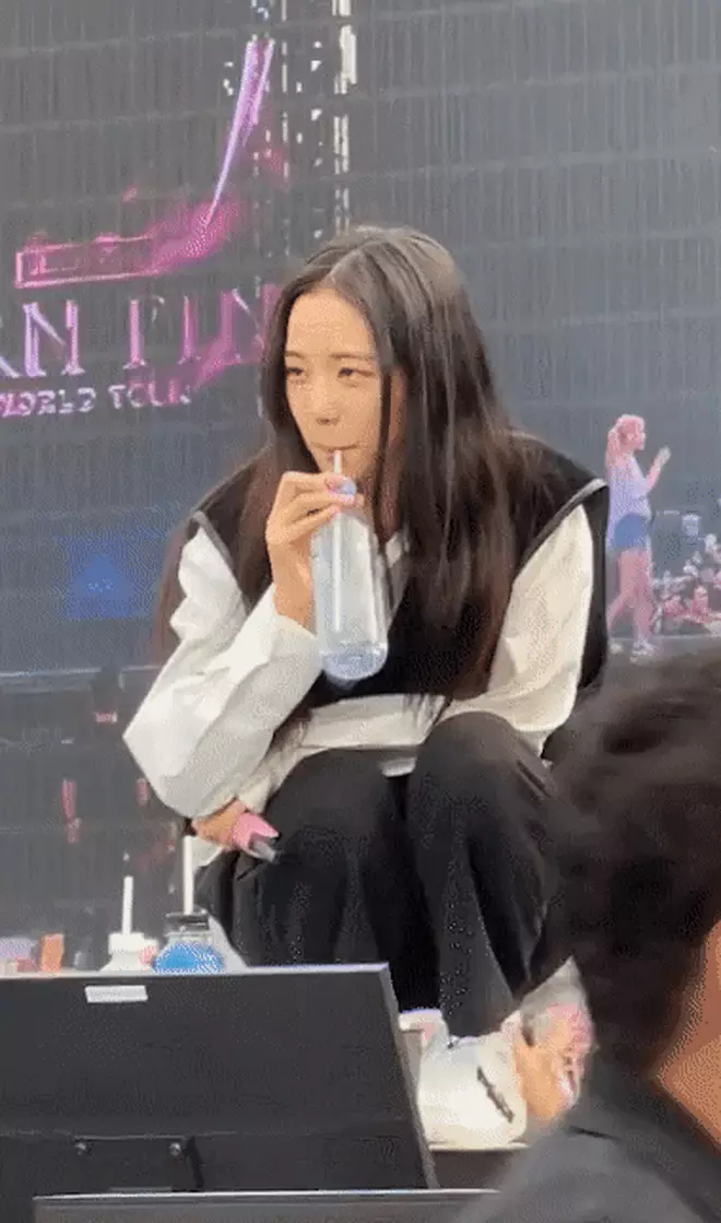 blackpink jisoo