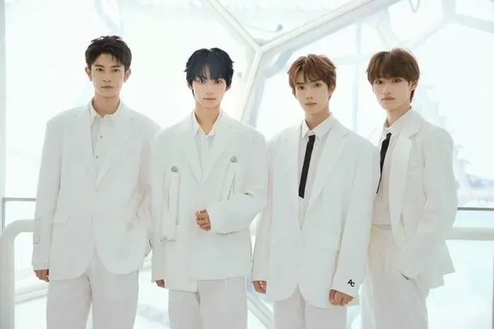 Guang He Shao Nian