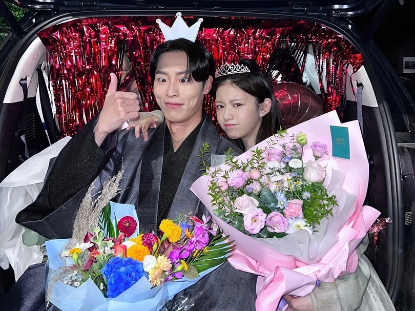 Lee Jae-wook Go Yoon Jung