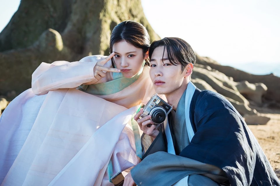 Lee Jae-wook Go Yoon Jung
