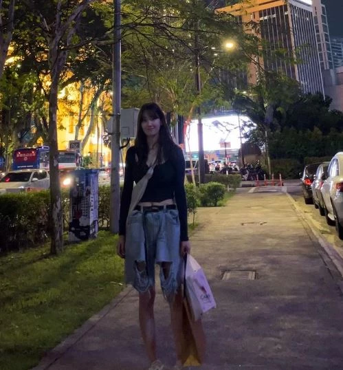 Jeon Jong Seo fashion